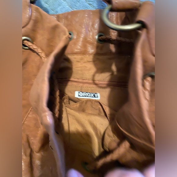 Roxy Hobo Cinch Bag - Picture 14 of 14